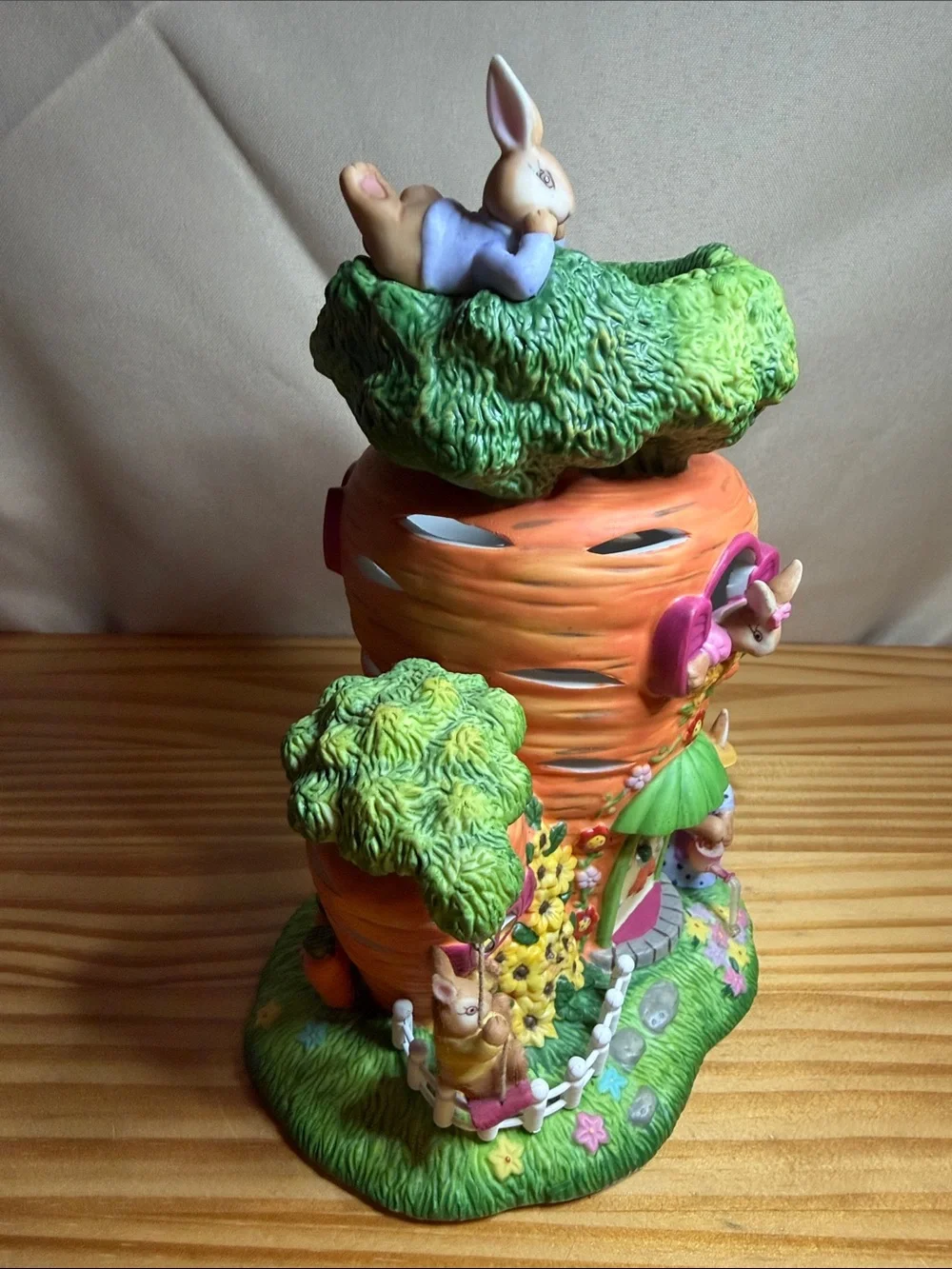 PartyLite Bunny Family Carrot House Tealight Holder P8305 NIB Vintage